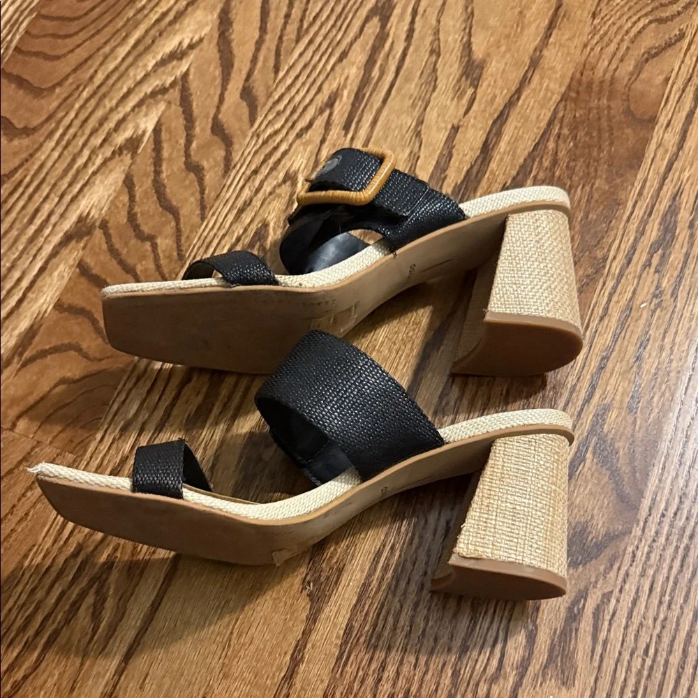 Dolce Vita Black and Tan Women's Sandals 9.5